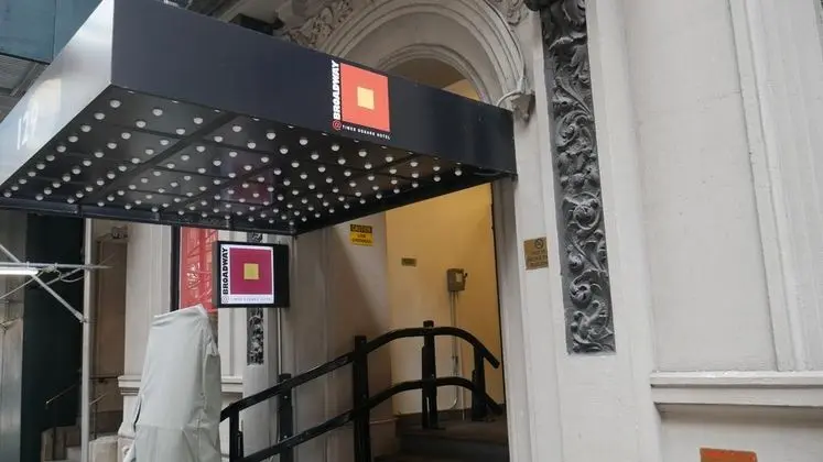 Hotel 46 Times Square