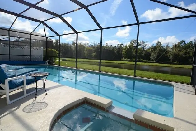 4648 5- Bdrm'slake Views Facing Poolwater View - Havuz