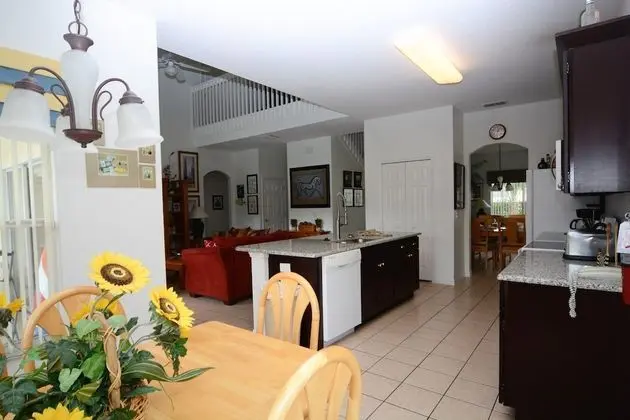 4648 5- Bdrm'slake Views Facing Poolwater View - Mutfak