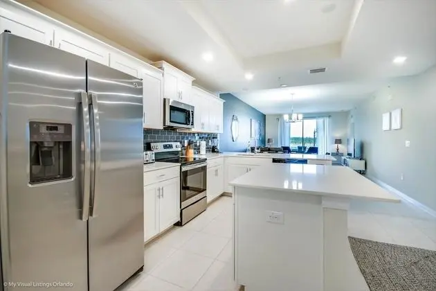 4714ct Amazing Story Lake Brand New Condo - Mutfak