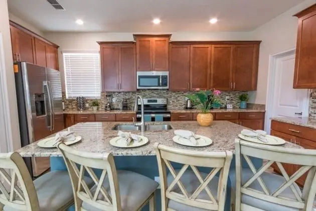 4722 Storey Lake, 5bd 5 Bath, Sleeps up to 15 - Mutfak