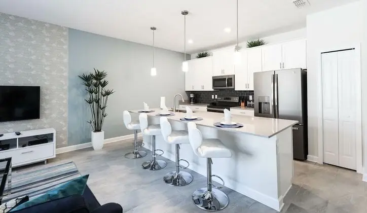 4815ds-non Renting February 1, 2023 Storey Lake - Oda