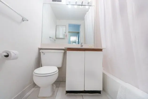487 Partial Ocean View Hollywood - İç Mekan