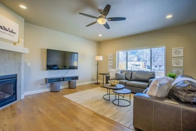 4BD Space Flexibility Great Westside Location - Oda