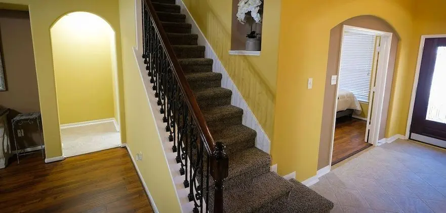 4Bdrm 3.5Bath 11Beds - Great House - Lobi