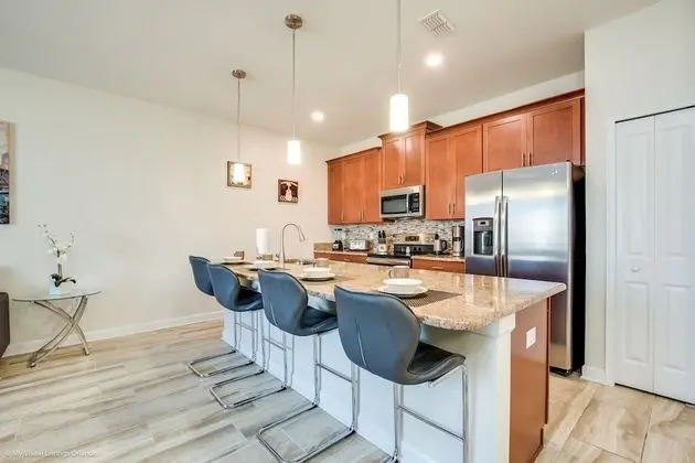 4bed 3Ba Champions Gate Pool Home - Mutfak