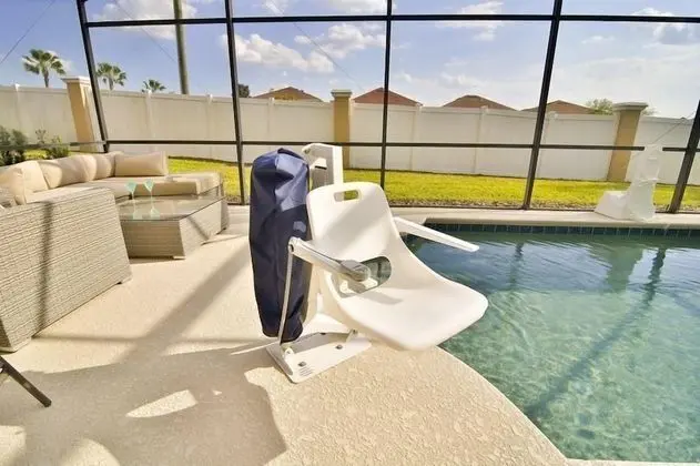 4BR 3BA Home In Calabay Parc - Havuz
