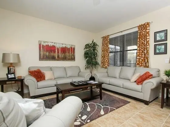 4BR 3BA Pool Home In ChampionsGate