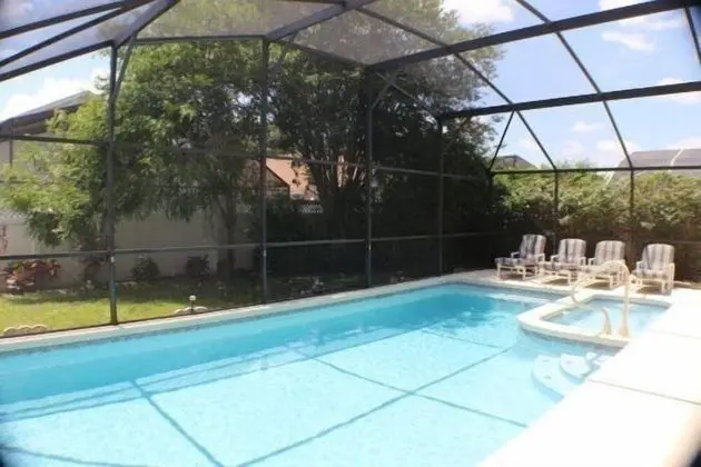 4BR 3BA Pool Home In Indian Creek - Havuz
