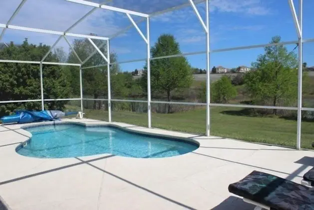 4BR 3BA Pool Home in Rolling Hills