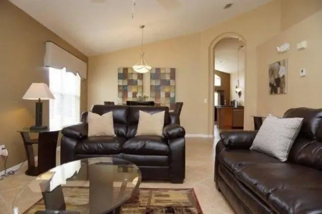 4BR 3BA Pool Home In Solana