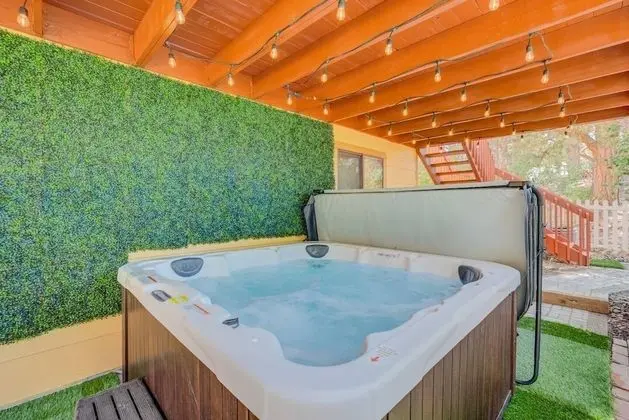 4BR AF Academyw/hot Tub & Firepit - Spa