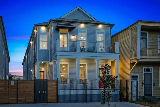 4BR High end Upgrades by Hosteeva