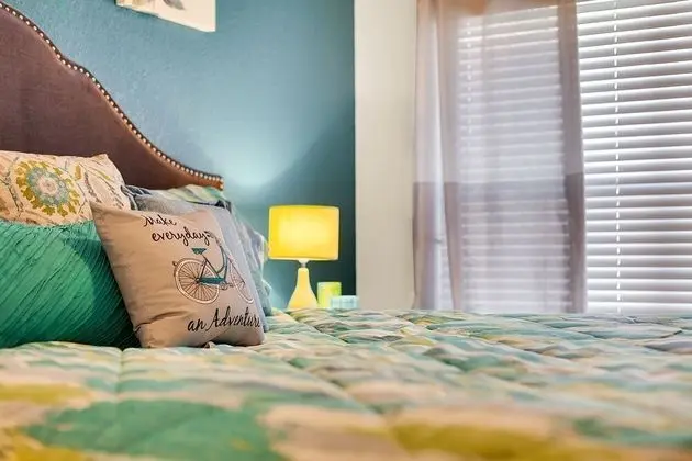 4BR Luxury home, Themed rooms -10 Minutes to Disney - Oda