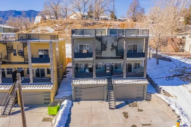 4BR Mnt Viewsmodern Urbanityrooftop Patio - Dış Mekan