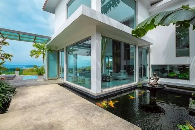 4BR Seaview Villa with Gym and Cinema Room