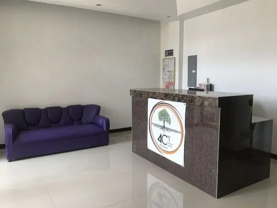 4C's Tourist Lodge - Lobi