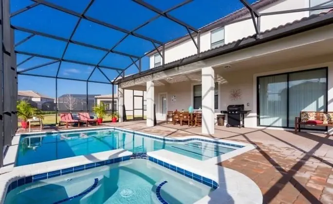 5 bdrm home - Champions Gate Resort