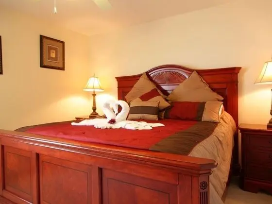 5 Bed 722