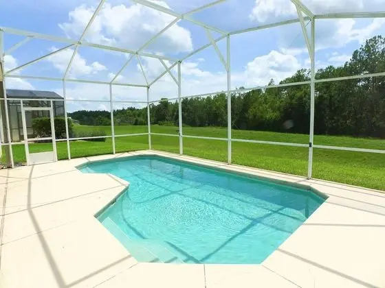 5 BED Pool Home With Conservation View