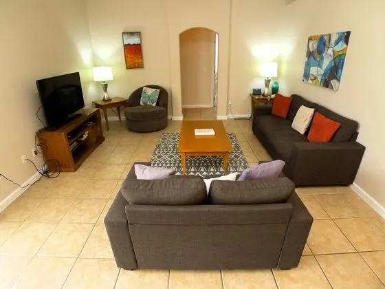 5 BED Pool Home With Conservation View - Oda Düzeni