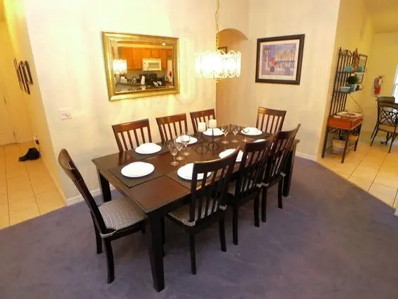 5 BED Resort Pool Home ON Gated Community - Mutfak