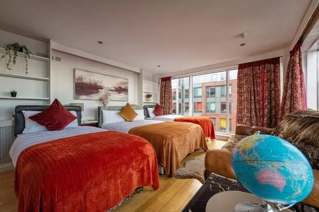 5 Bedroom 3 Bathroom Penthouse Apartment - Oda