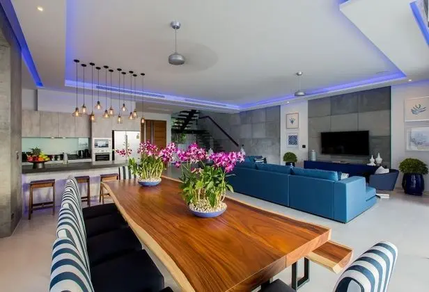 5-Bedroom Villa MOMO with Private Pool - Oda Düzeni