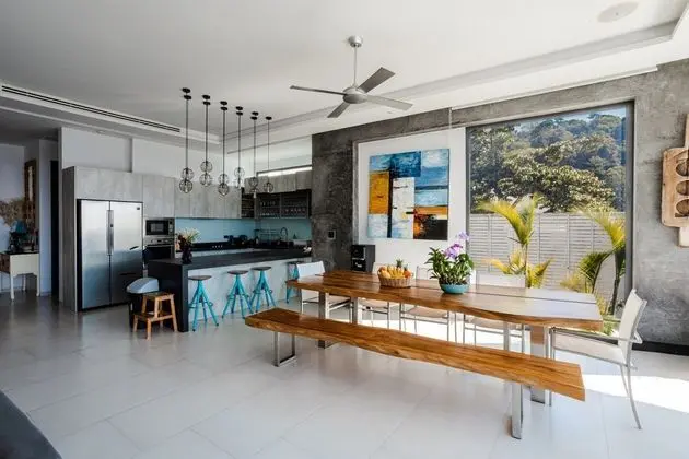 5-Bedroom Villa Omari with Private Pool - Yerinde Yemek