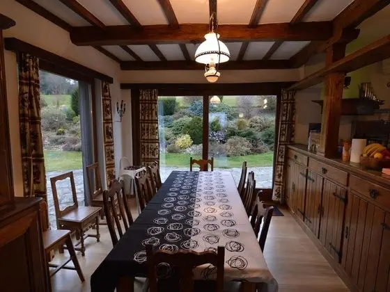 Villa With 5 Bedrooms and 4 Bathrooms With a Beautiful View on the Ardennes - Yerinde Yemek