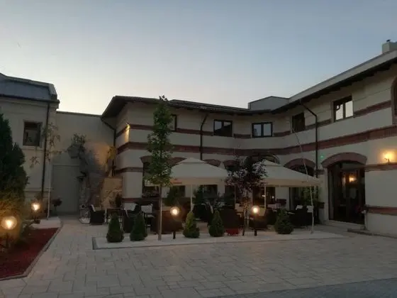 Hotel 5 Continents