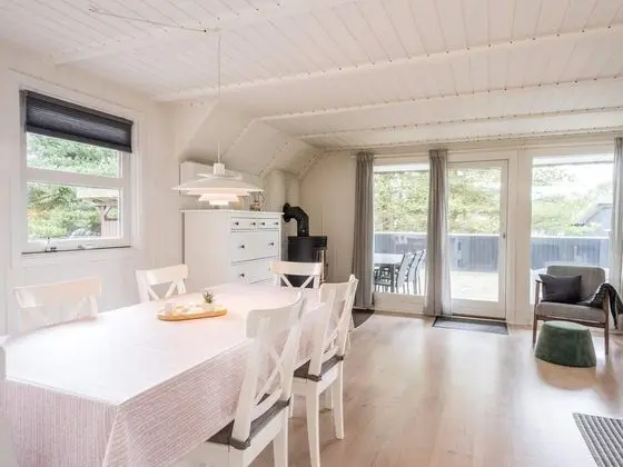 5 Person Holiday Home on a Holiday Park in Blåvand