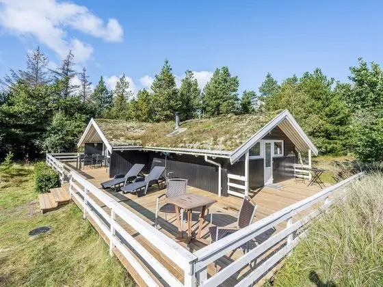 5 Person Holiday Home on a Holiday Park in Blåvand