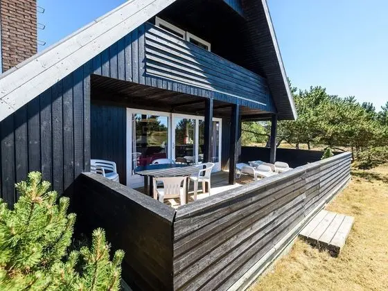 5 Person Holiday Home on a Holiday Park in Fanø