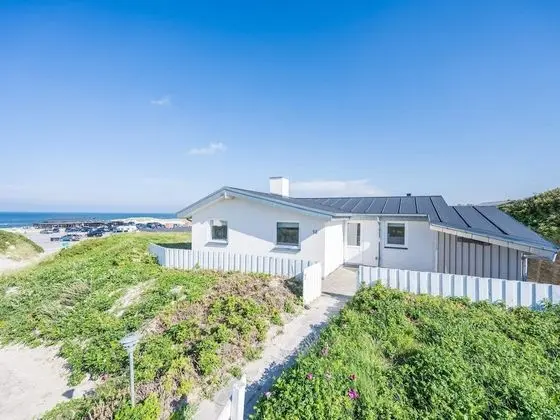 5 Person Holiday Home on a Holiday Park in Henne