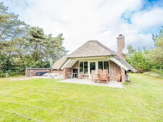 5 Person Holiday Home on a Holiday Park in Nørre Nebel