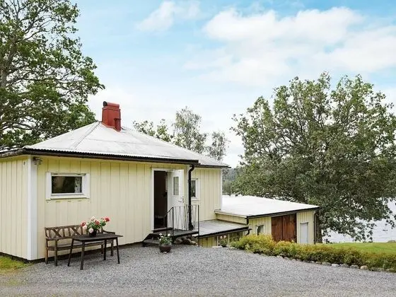 5 Person Holiday Home in Bullaren-by Traum