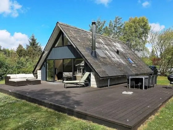 5 Person Holiday Home in Spøttrup