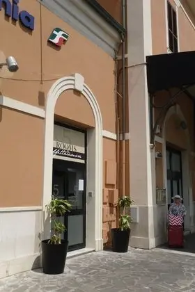 5 Rooms - Dış Mekan