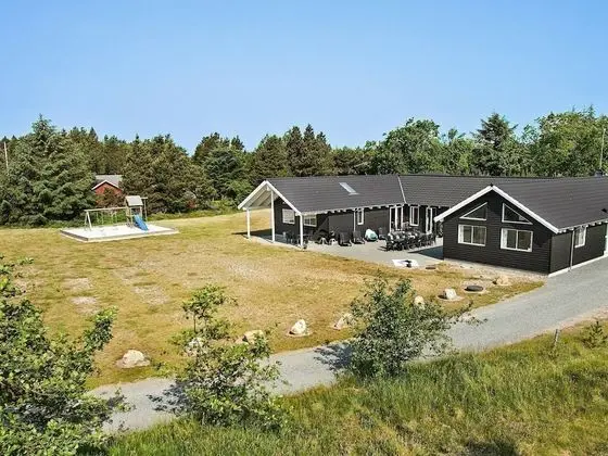 5 Star Holiday Home in Blavand