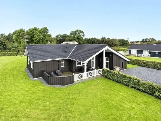 5 Star Holiday Home in Hadsund