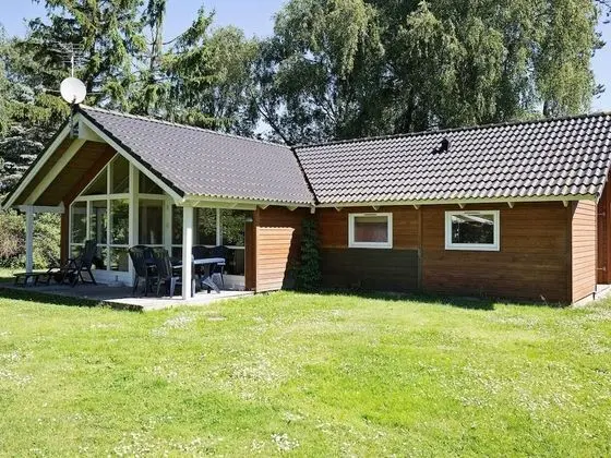5 Star Holiday Home in Hojby