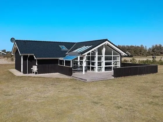 5 Star Holiday Home in Lokken