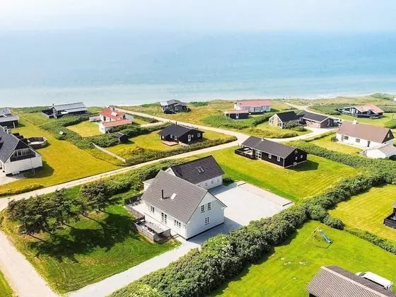 5 Star Holiday Home in Lokken