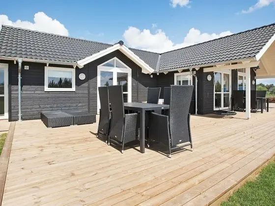 5 Star Holiday Home in Vaeggerlose