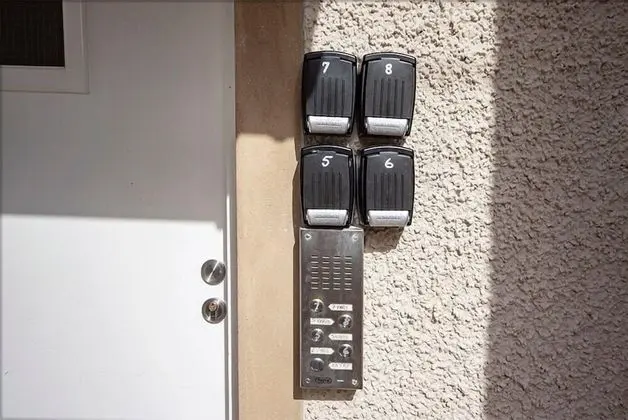 5 Varis Apartments - Dış Mekan