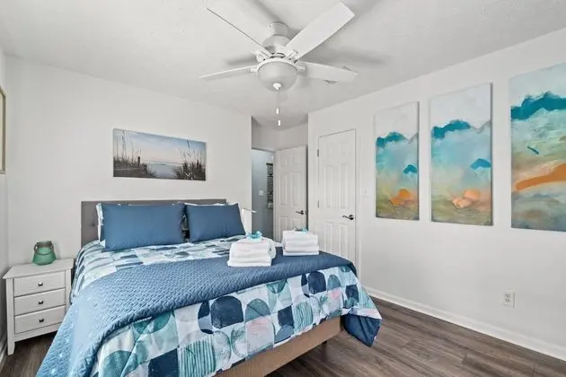 501 Le Grand Dr Barefoot Bungalow - Oda