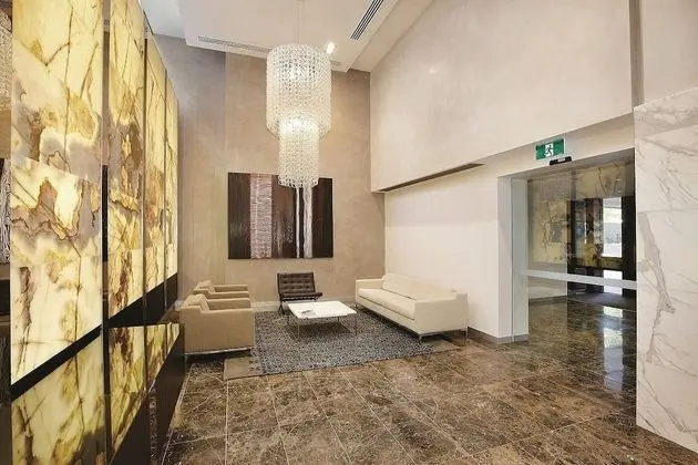 505 St Kilda Road Apartments by TWIG - Lobi