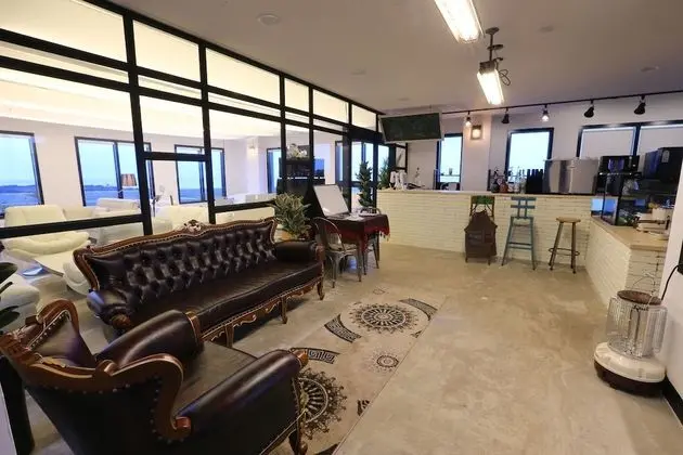 Hotel 52