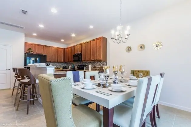 5244oa Luxury 6 Bedroom 4.bath Home With Spa - Mutfak